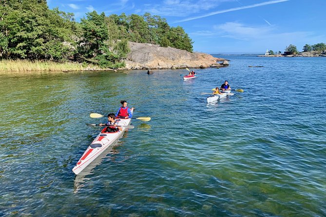 2-Day Kayak Tour in the Stockholm Archipelago - An island lunch with time to swim