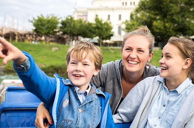 24h Gothenburg Hop-On Hop-Off Boat Tour - Eriksberg and the wider waterfront