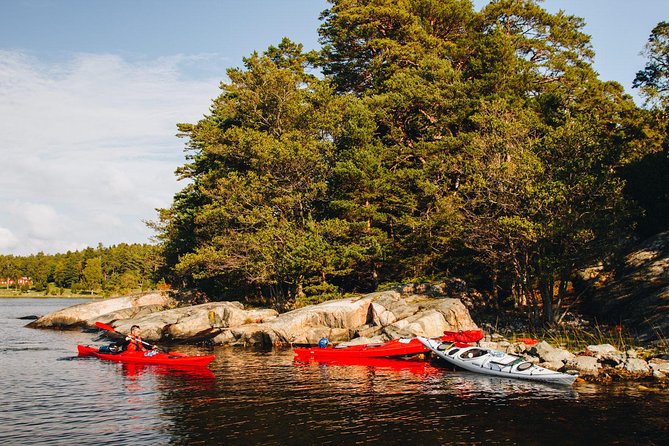3-day kayaking adventure around Vaxholm in Stockholm Archipelago - self guided - Choosing a route for two nights outdoors