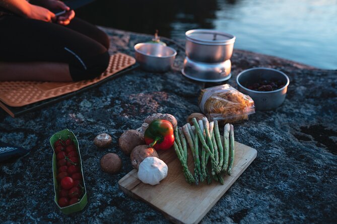 3-Day Self-guided Kayak Weekend Tour - Finding a first camp near Bullerö