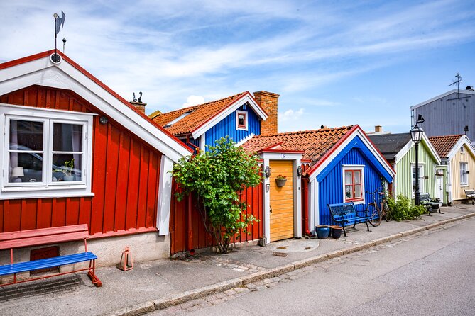 6 Islands History Walking Tour in Karlskrona - Björkholmen and the shipyard workers’ homes