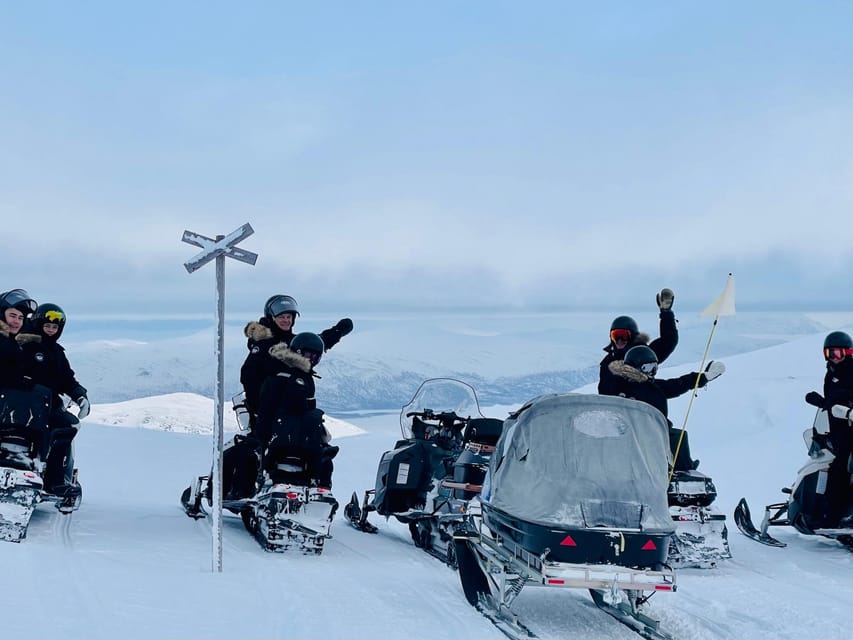 Abisko/Björkliden: Panorama Snowmobile Tour with Snacks - Climbing above Björkliden