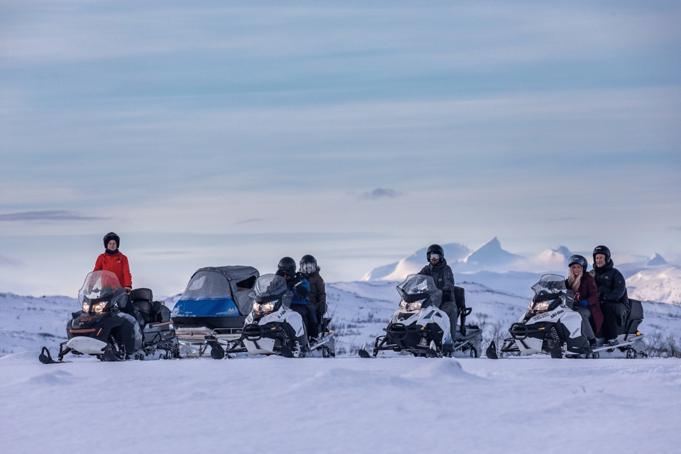 Abisko: Great Outback Snowmobile Tour with Lake Abiskojaure - Meeting your guide in Abisko or Björkliden