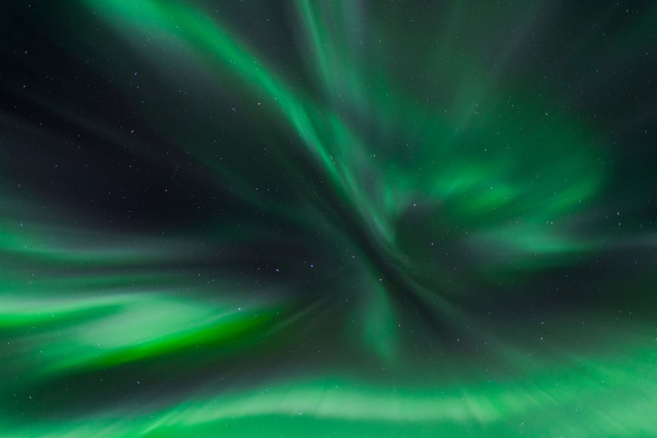 Abisko: Guided Aurora Chase with Hotel Transfers - Key points to know before booking