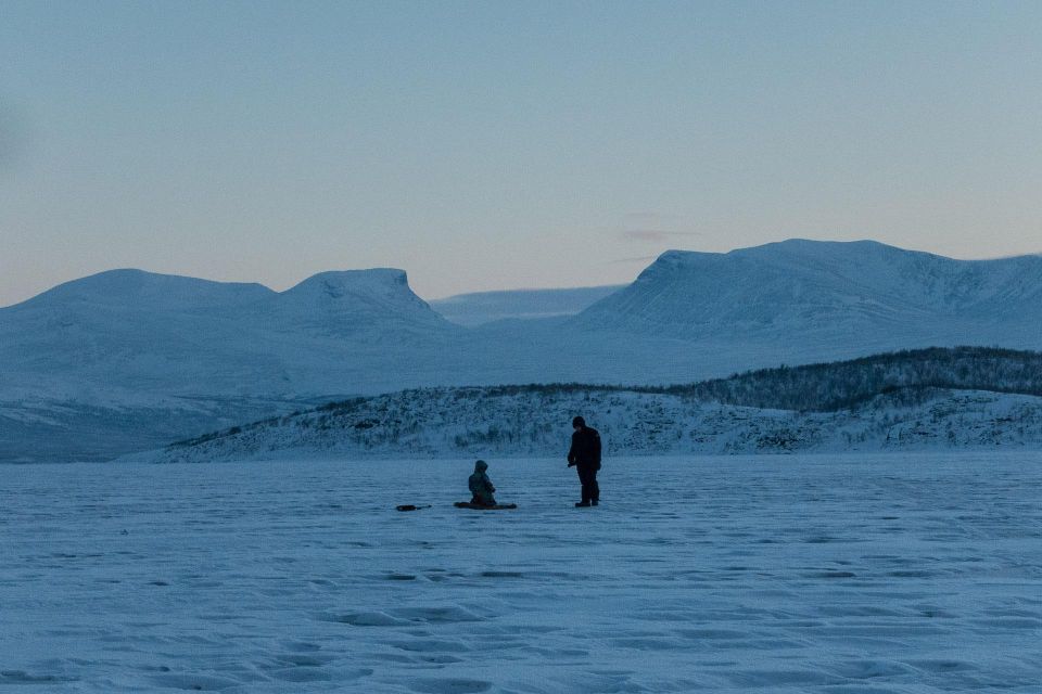 Abisko: Lake Torneträsk Arctic Ice Fishing Trip - Is $94 fair for two hours?