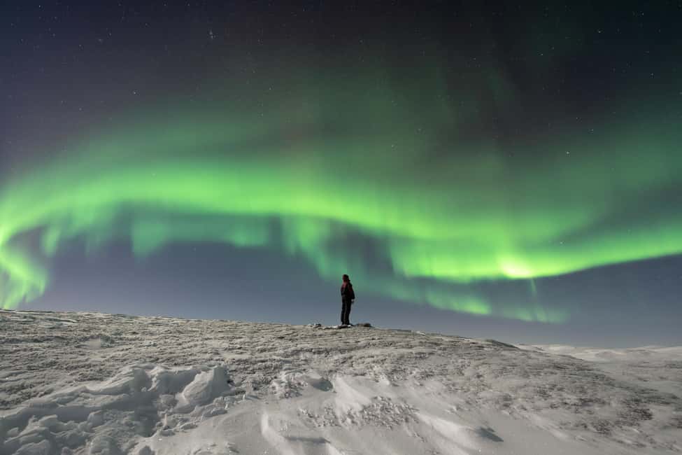 Abisko: Northern Lights Photography Tour with Dinner - What the astronomy lesson adds