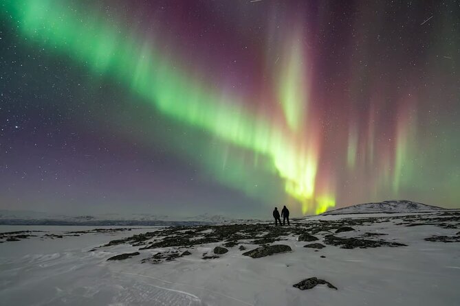 Aurora Car Chasing Tour with Photographer - The digital photo package adds real value