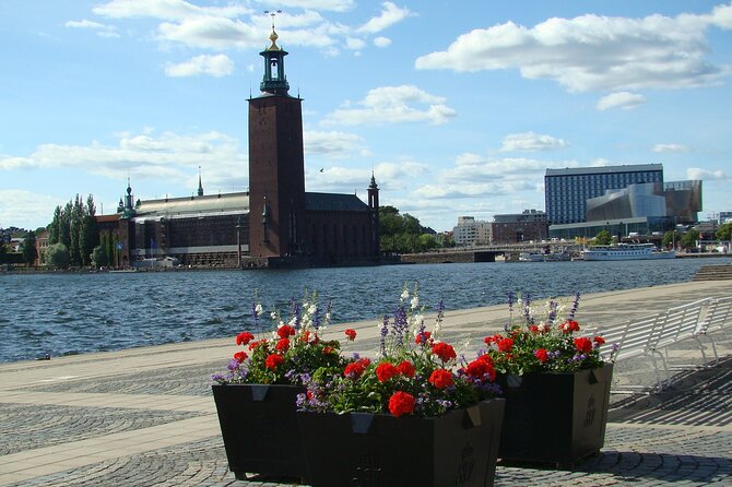 Beautiful Stockholm Small Group Walking Tour - The Finish Near Kungsträdgården and Djurgården