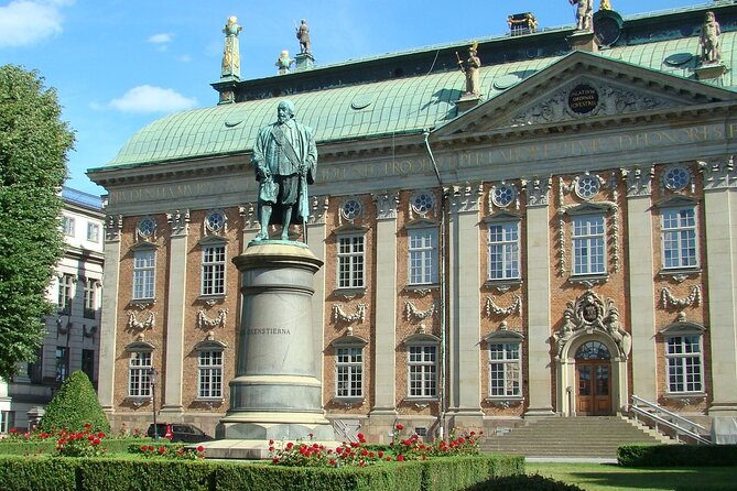 Beautiful Stockholm Small Group Walking Tour - Reading Sweden’s Political Story at Riksdagshuset