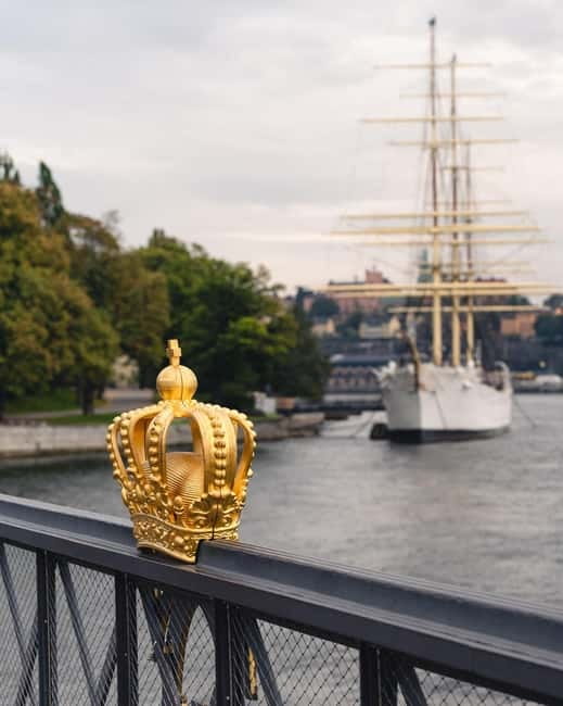 Best of Stockholm Walking Tour-3 Hours, Small Group max 10 - Stortorget and Stockholm’s best-known square