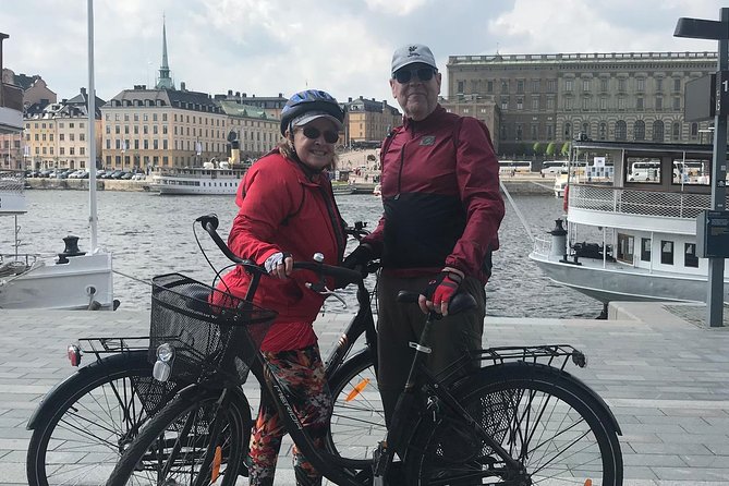 Best Stockholm Bike Tour. English, French or Spanish! - The Ride to Djurgården