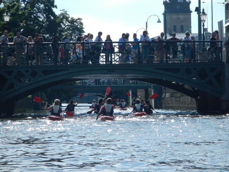 City Kayak Tour - Starting at Lilla Bommen in central Gothenburg