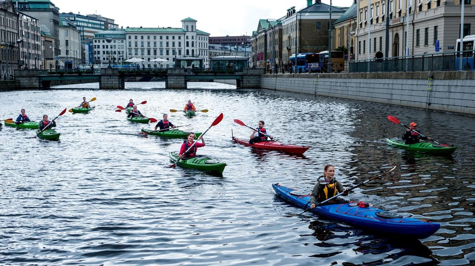 City Kayak Tour - A short stretch toward the sea