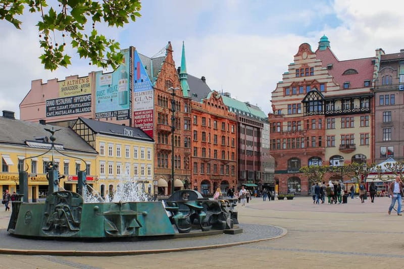 Copenhagen: Malmö Private Highlights Trip with Lunch Option - St. Peter’s Church and Malmö’s oldest squares