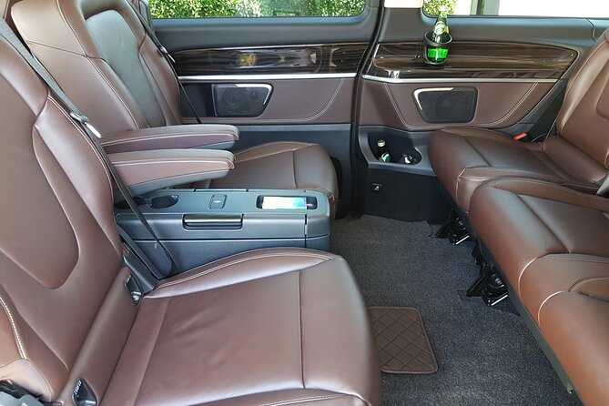 Cruise port VIP Transfer: Cruise port to Stockholm city center 1-6 Passangers - The Main Strength: Punctual, Easy-to-Find Service
