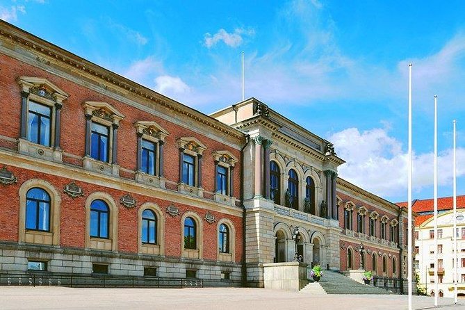 Day-Trip- to-Uppsala - Uppsala University and its historic library