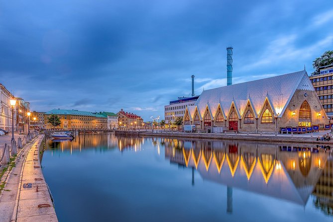 Discover Gothenburg’s most Photogenic Spots with a Local - Starting above Gothenburg at Skansen Kronan