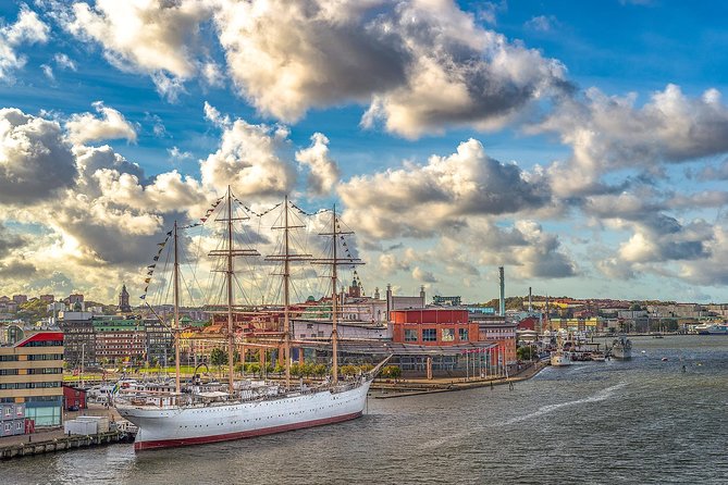 Discover Gothenburg’s most Photogenic Spots with a Local - The Palm House offers a change of scene