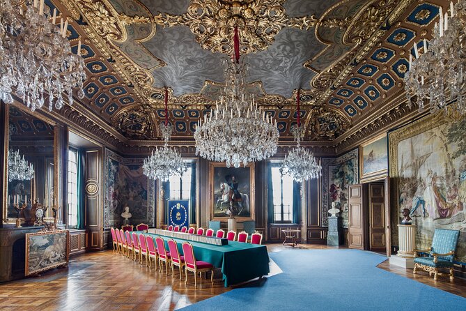 Drottningholm Castle Trip Across the Lake - Who will enjoy this palace trip most?