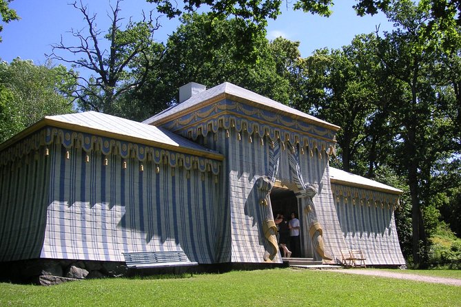 Drottningholm Palace PRIVATE and Royal Chinese Pavilion Visit - Who should book this private palace visit?