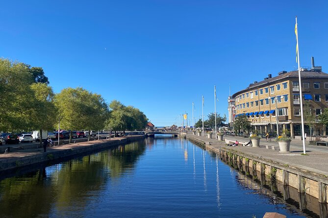 Escape The City Jönköping - City Walk With Puzzles - The Jönköping Jailbird story