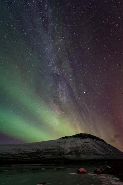Experience the majestic Auroras Kiruna-Abisko & lodge dinner - Who should book this northern lights dinner?
