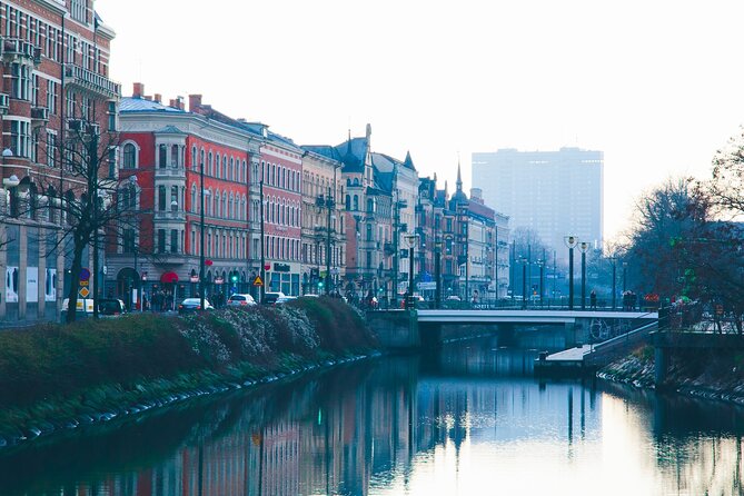 Explore Malmo in 60 minutes with a Local - Slottsträdgården, the final green pause
