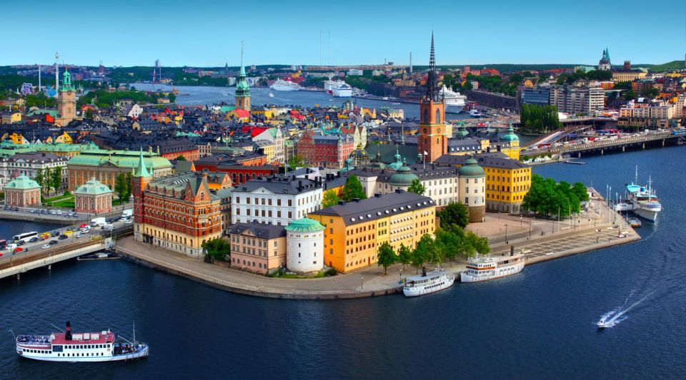 Family Walking Tour of Stockholm's Old Town, Junibacken - Finishing in Kungsträdgården