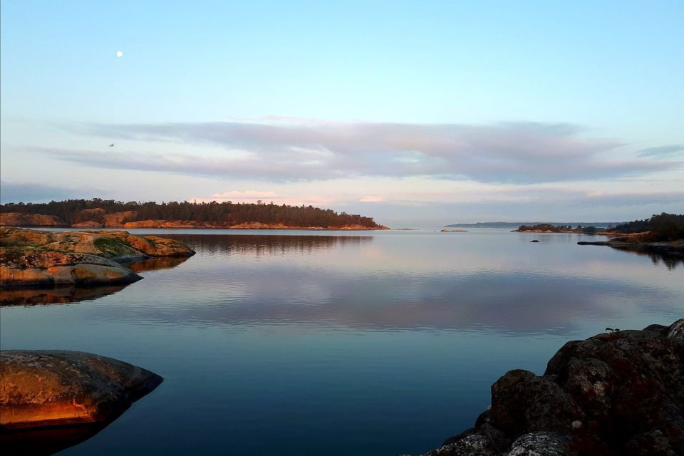 Full-Day Stockholm Archipelago Sailing Tour - Boarding the Yacht in Vaxholm