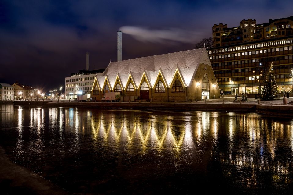 Gothenburg: Express Walk with a Local in 60 minutes - The Fish Church and Gothenburg’s Seafood Character