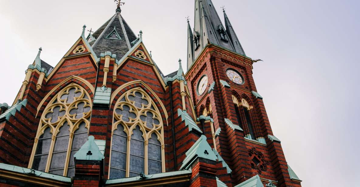 Gothenburg: Express Walk with a Local in 60 minutes - Gothenburg Opera House and the Waterfront
