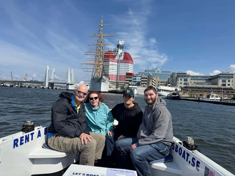 Gothenburg: Private Göta Älv Boat Tour with Pickup - Key points before you book