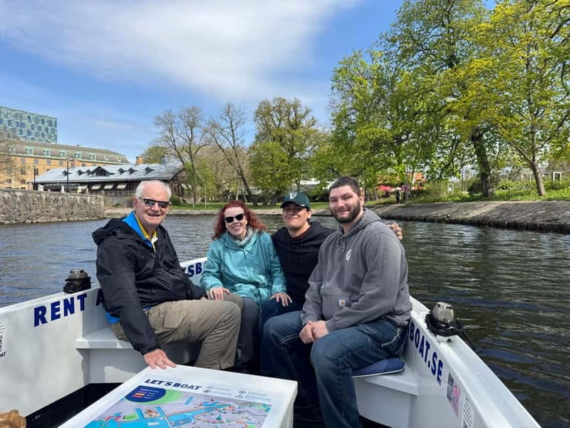 Gothenburg: Private Göta Älv Boat Tour with Pickup - Who will enjoy this Gothenburg tour most