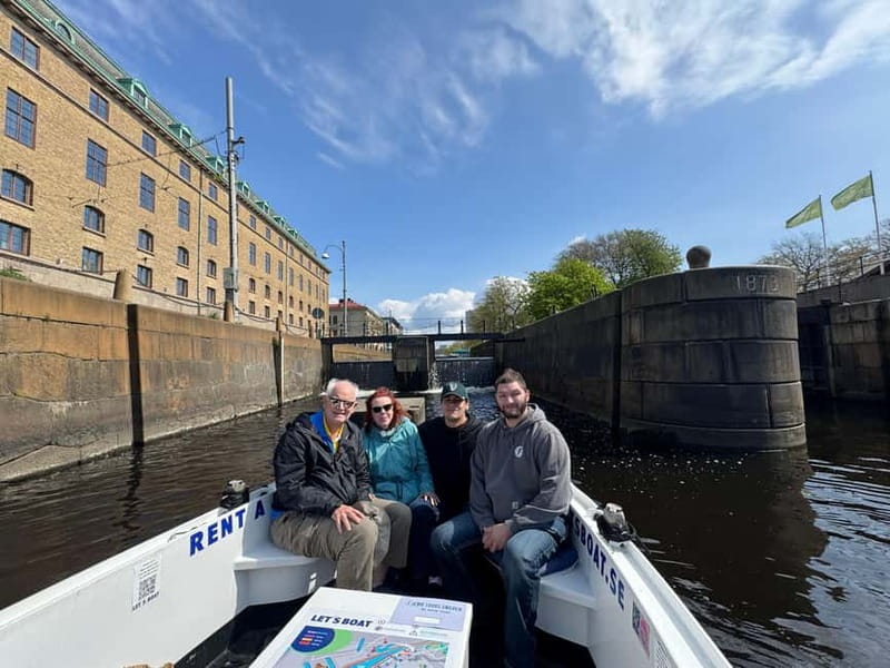 Gothenburg: Private Göta Älv Boat Tour with Pickup - The German Church and Gothenburg’s international past