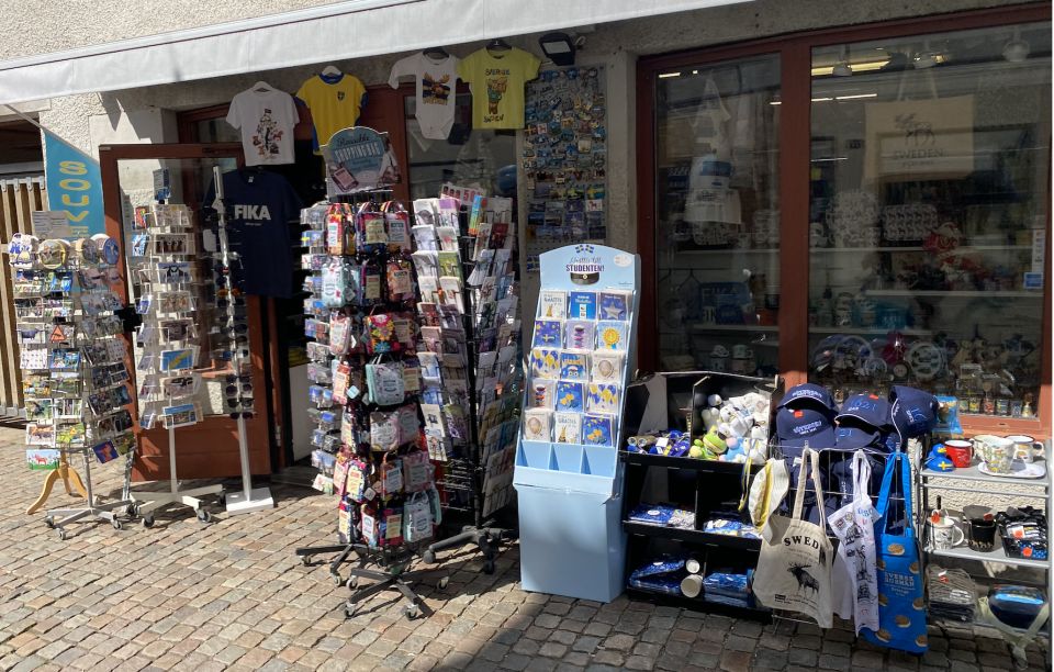 Gothenburg: Private Walking Tour with a Guide - Is $121 per person a fair price?