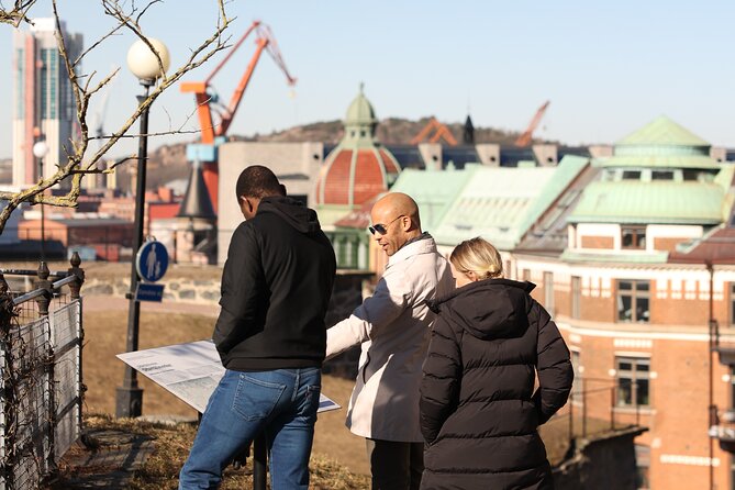 Historical Walking Tour in Restaurant and Bars in Central City - Starting at Gustav Adolf’s Square at noon