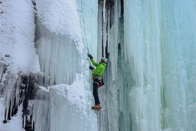 Ice Climbing Experience with Certified Guide - The short ride from Abisko to the icefall