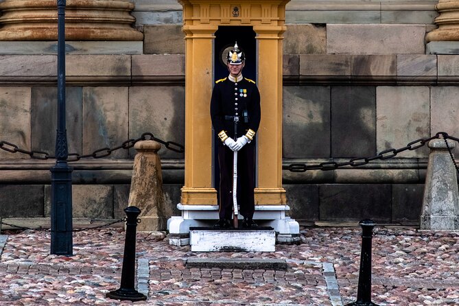 Inside The Crown: Stockholm Royal Palace Private Guided Tour - A 90-Minute Pace That Favors Focus