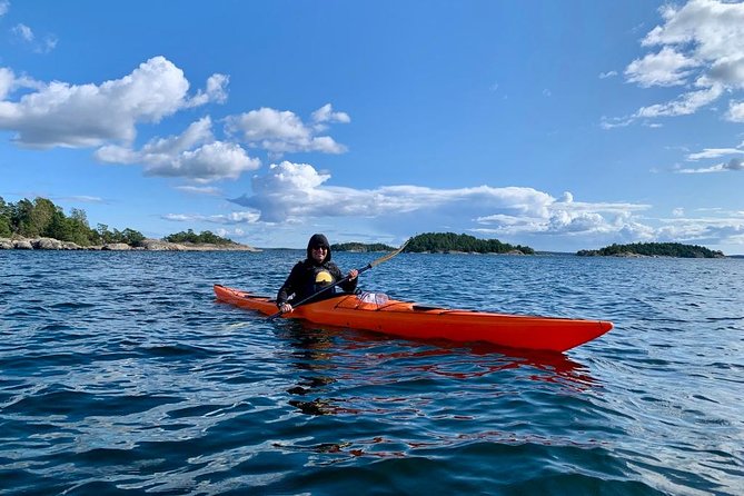 Kayak Tour in the Stockholm Archipelago with Lunch Meal - How demanding are three to four hours of kayaking?