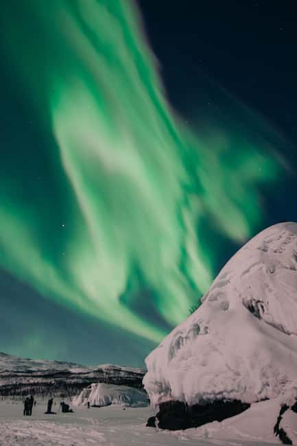 Kiruna: Northern Lights Snowmobile Tour - Getting dressed for a real Arctic ride