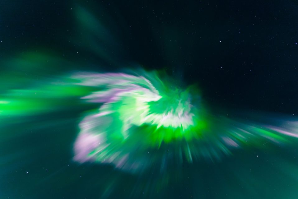 Kiruna: Northern Lights Tour with Photos - Who should book this Kiruna experience?