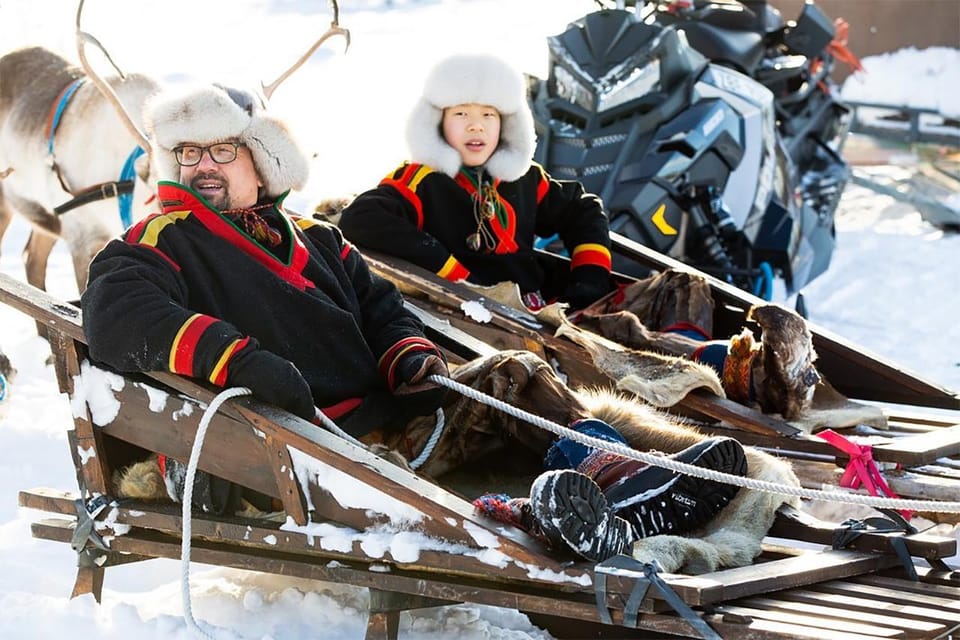 KIRUNA: Sami Reindeer Experience - Leaving Kiruna for the Rávttas farm