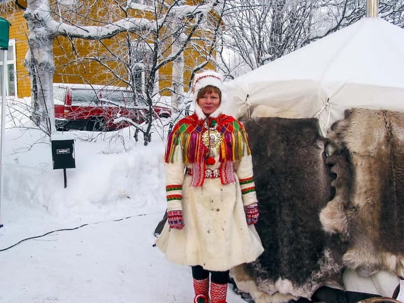 Lapland: A day on the trail of the Sami indigenous people - Laisälven and the traditional reindeer corral