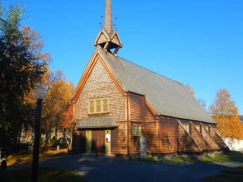 Lapland: A day on the trail of the Sami indigenous people - Ammarnäs church settlement and the final views