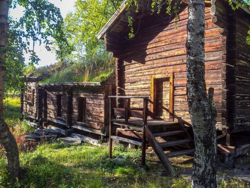 Lapland: A day on the trail of the Sami indigenous people - What the guide adds to a private group