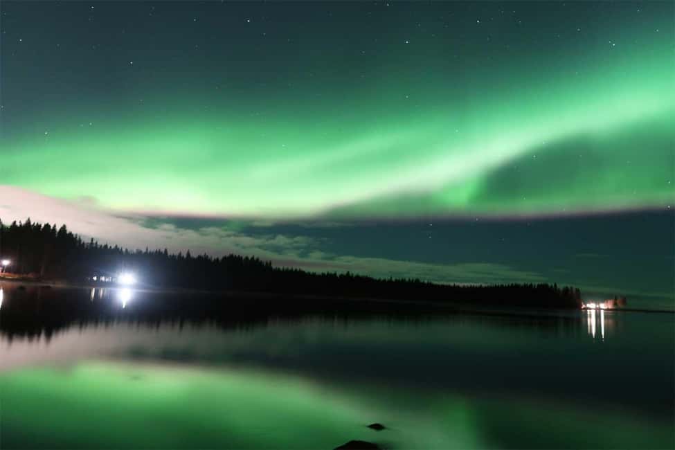 Luleå: Northern Lights Tour by Car with Swedish Treats - Hotel pickup and the first drive from Luleå