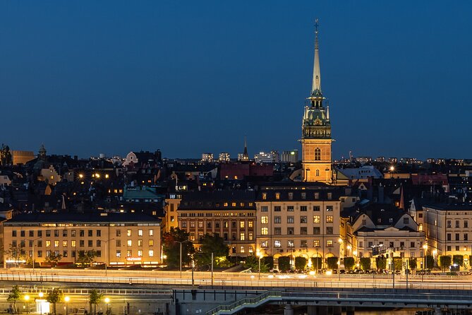 Magical "Stockholm by Night" Photo Walk - Why nighttime is the right time for this photo lesson