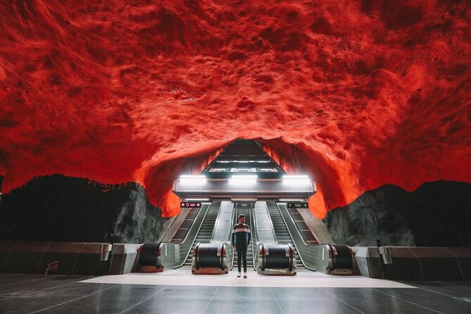 Metro Art Tour Stockholm - Östermalmstorg and the value of a short stop