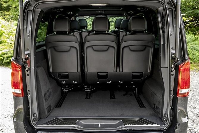 Minivan Arrival Transfer Stockholm Airport ARN to Stockholm City - Price, group size, and real value