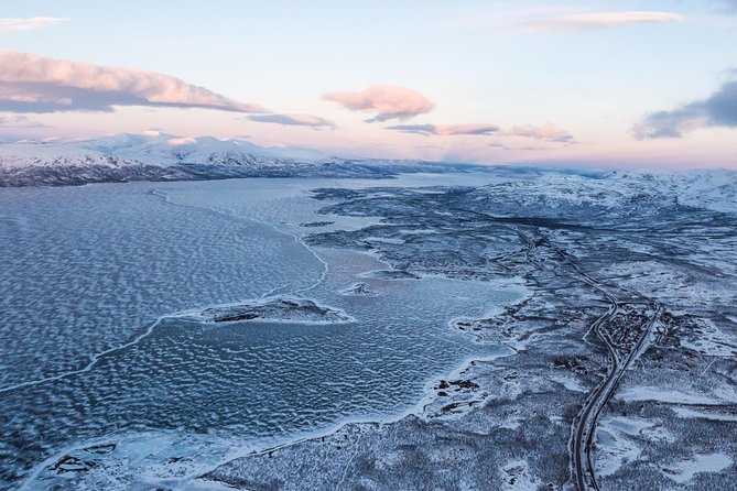 Morning hike in Abisko National Park - What the guides add to the experience